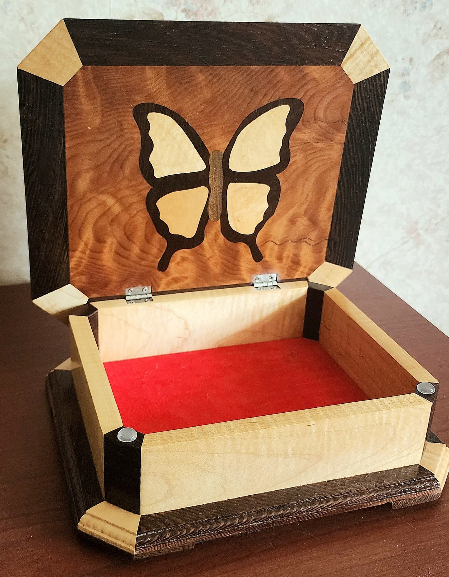 Rose Petal Keepsake Box